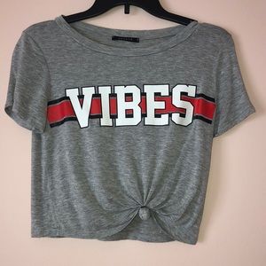 VIBES CROP TOP